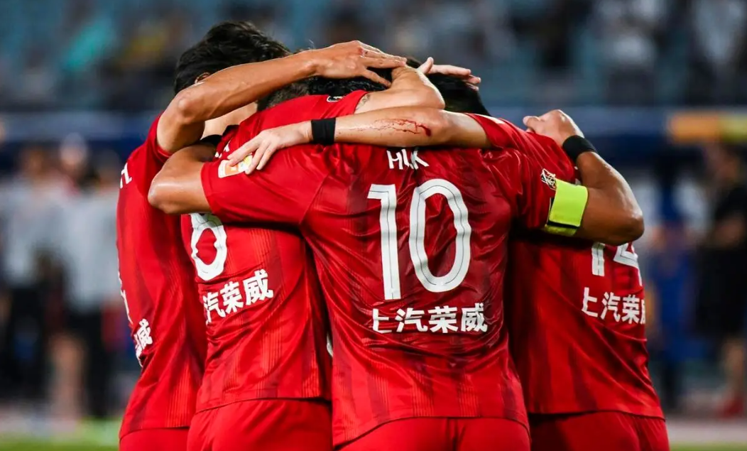 开云体育中国官网-富力外援披挂上阵，客场逼平上海上港的简单介绍