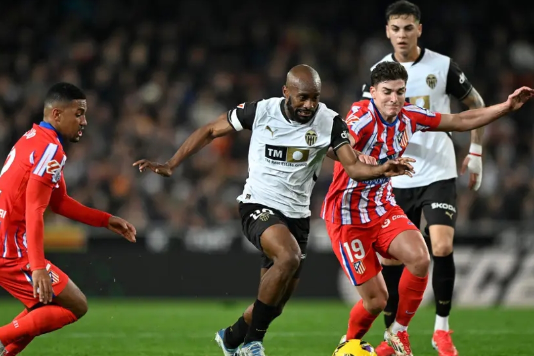 开云下载-瓦伦西亚遭遇连败，降级危机加剧的简单介绍