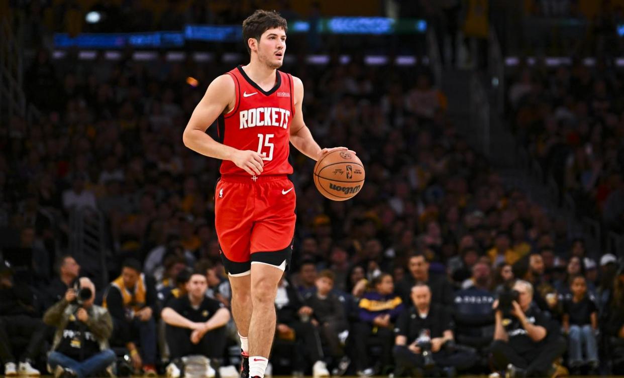 包含火箭外线射手精准命中关键三分,助球队逆转比分的词条 包含火箭外线射手精准命中关键三分,助球队逆转比分的词条